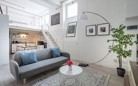 Cozy Loft Milano - Zona Certosa - Con Wi-Fi & Netflix & Parking Free In The Street