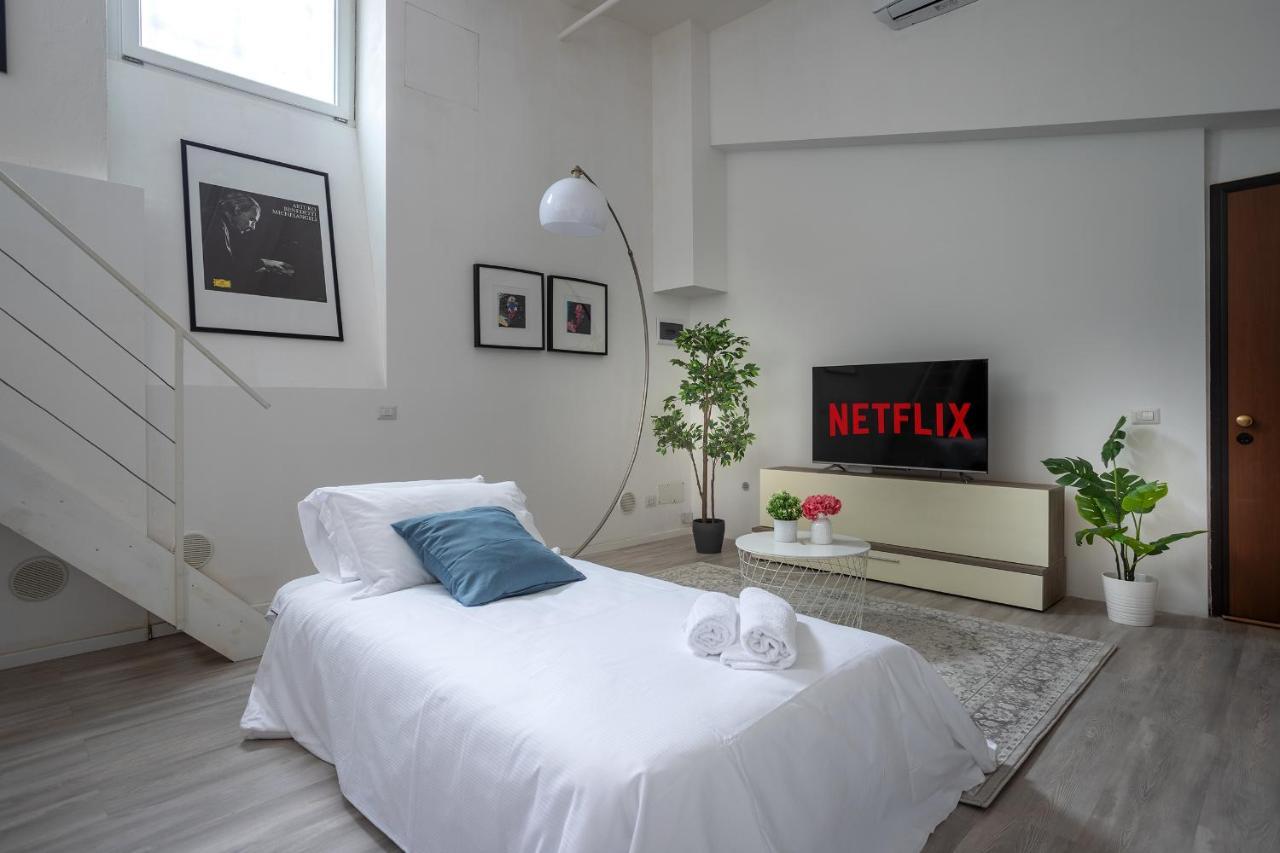 דירות Cozy Loft Milano - Zona Certosa - Con Wi-Fi & Netflix & Parking Free In The Street מראה חיצוני תמונה