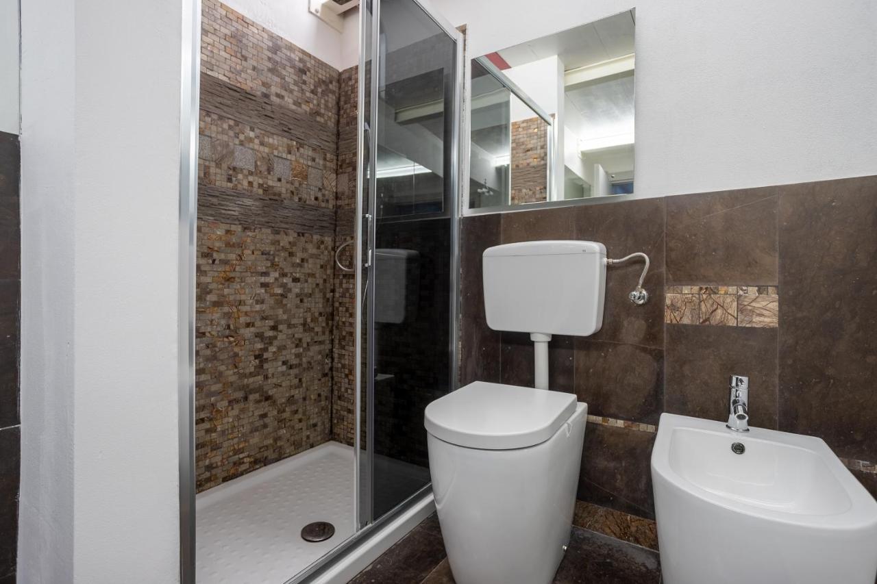דירות Cozy Loft Milano - Zona Certosa - Con Wi-Fi & Netflix & Parking Free In The Street מראה חיצוני תמונה
